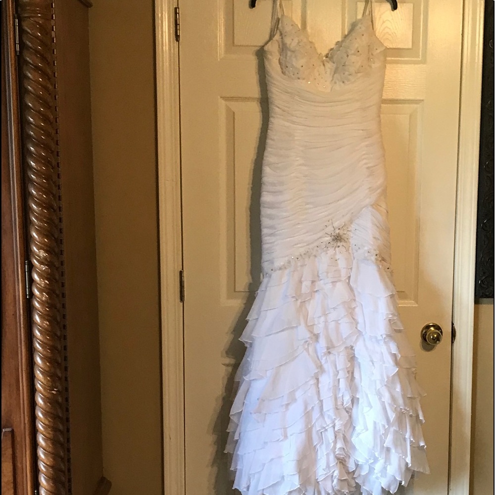 Alyce Designs White Chiffon Evening Gown size 8 - Picture 3 of 16